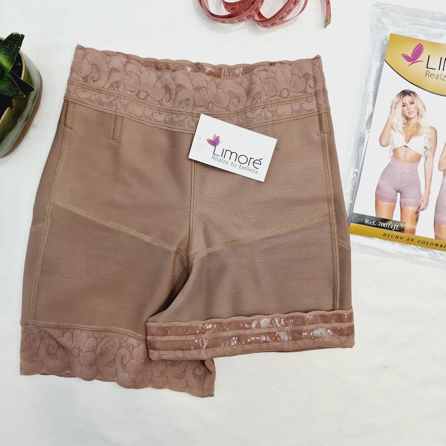 LEVANTACOLA • Vientre Plano Con Látex (Moka)