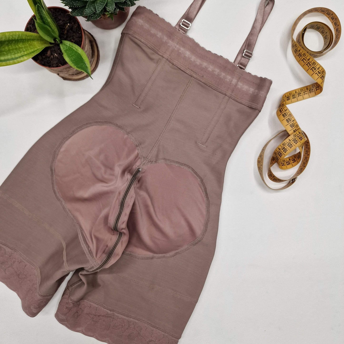 CINTURA DE AVISPA • Ideal Vestidos (Moka)