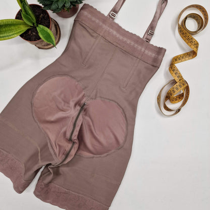 CINTURA DE AVISPA • Ideal Vestidos (Moka)